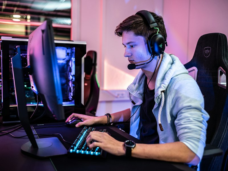 Row of high-refresh gaming stations